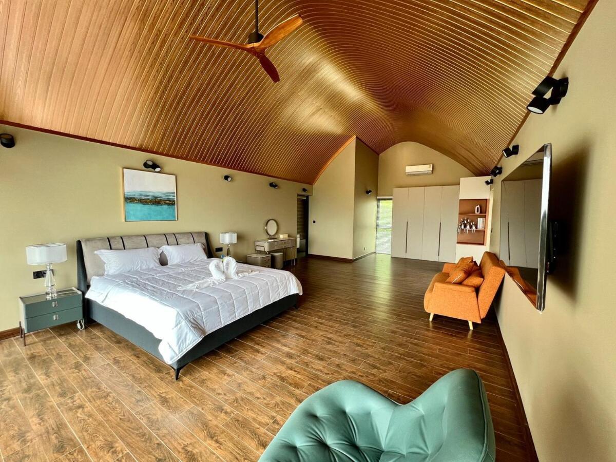 Pousada Golden Coconut 4 Bed 6 Bath Luxury Sea View In Chaweng Beach, Koh Samui *